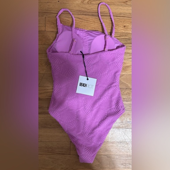 Beach Riot Athena One-Piece Swimsuit - Picture 6 of 7